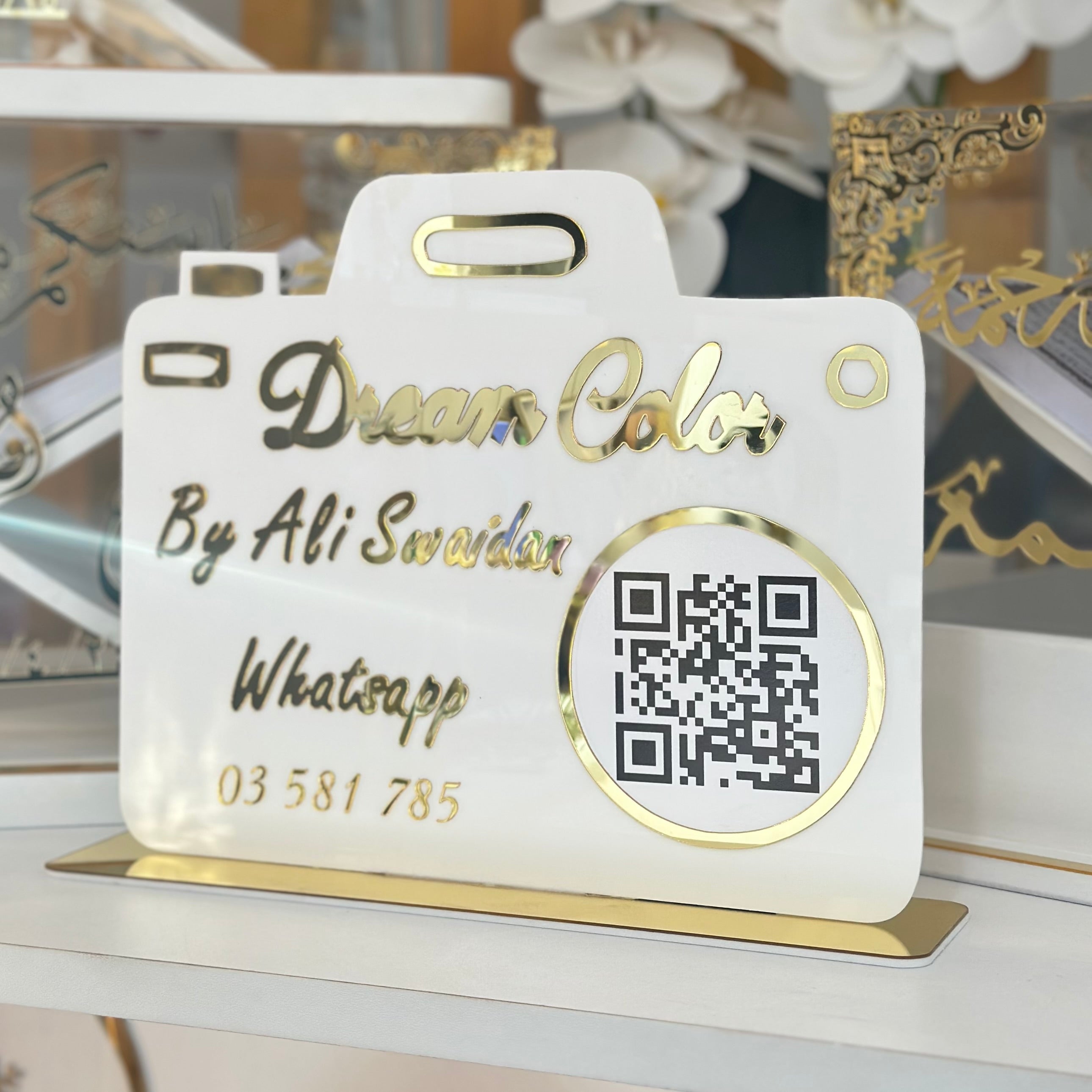 📋 Social Media QR Desk Sign – Professional Edition