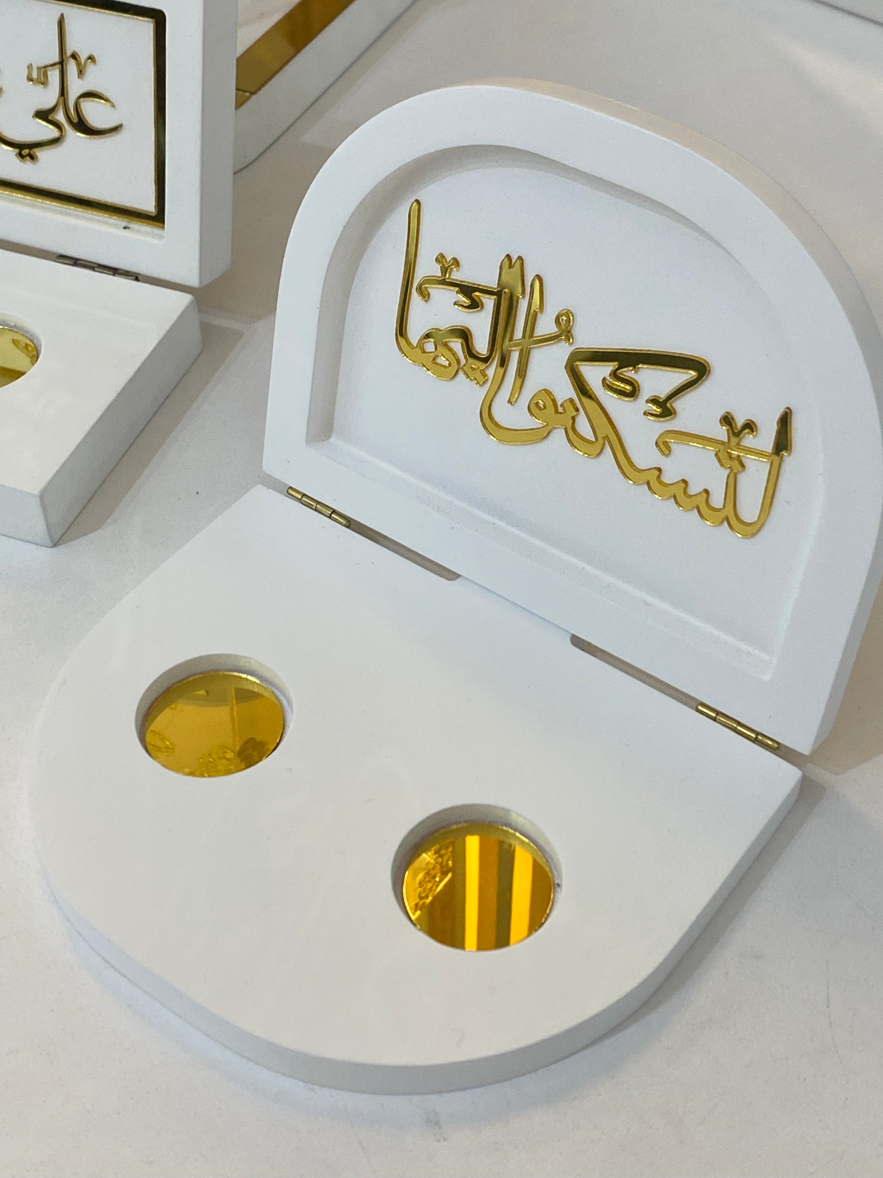 💍 Engagement Ring Box – Half Circle Edition