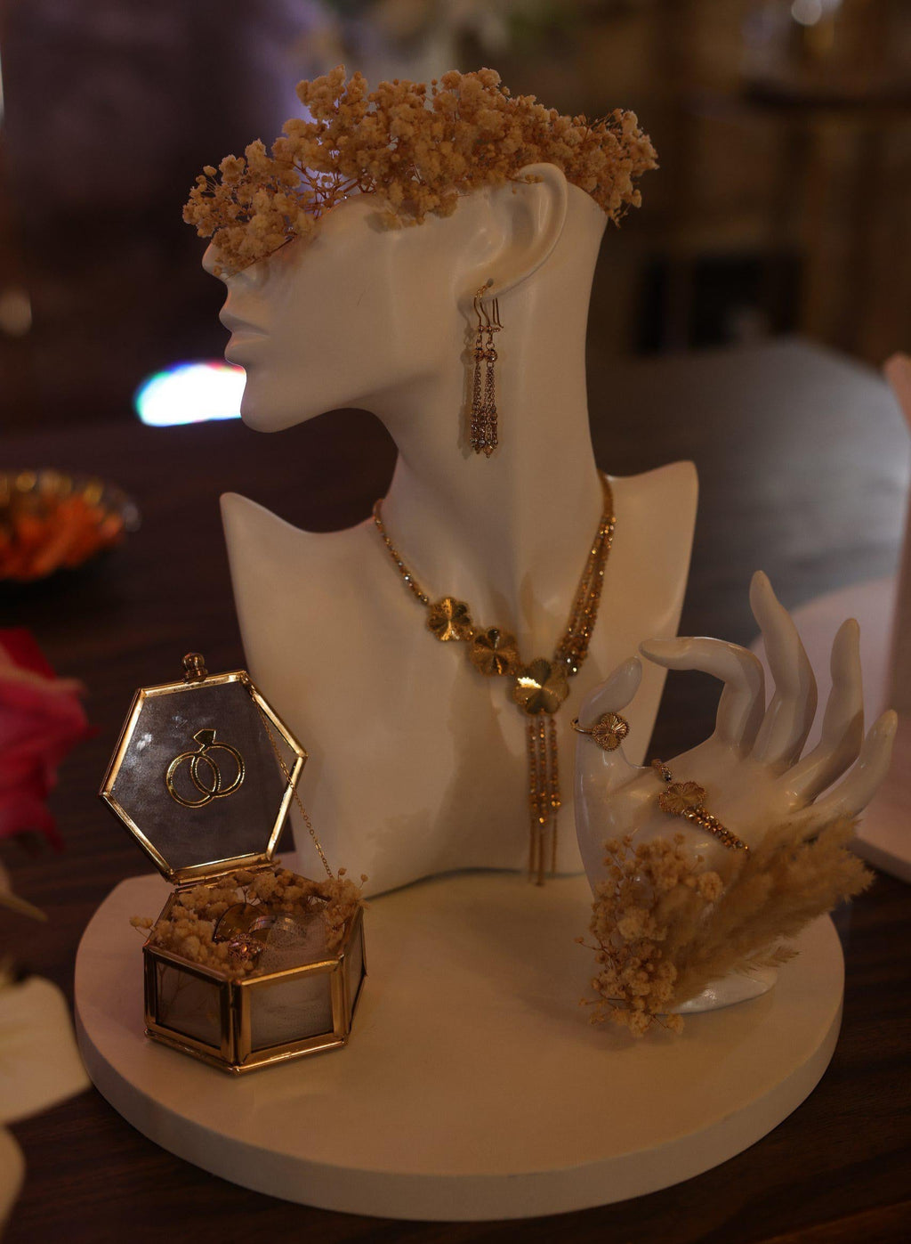 Signature Piece